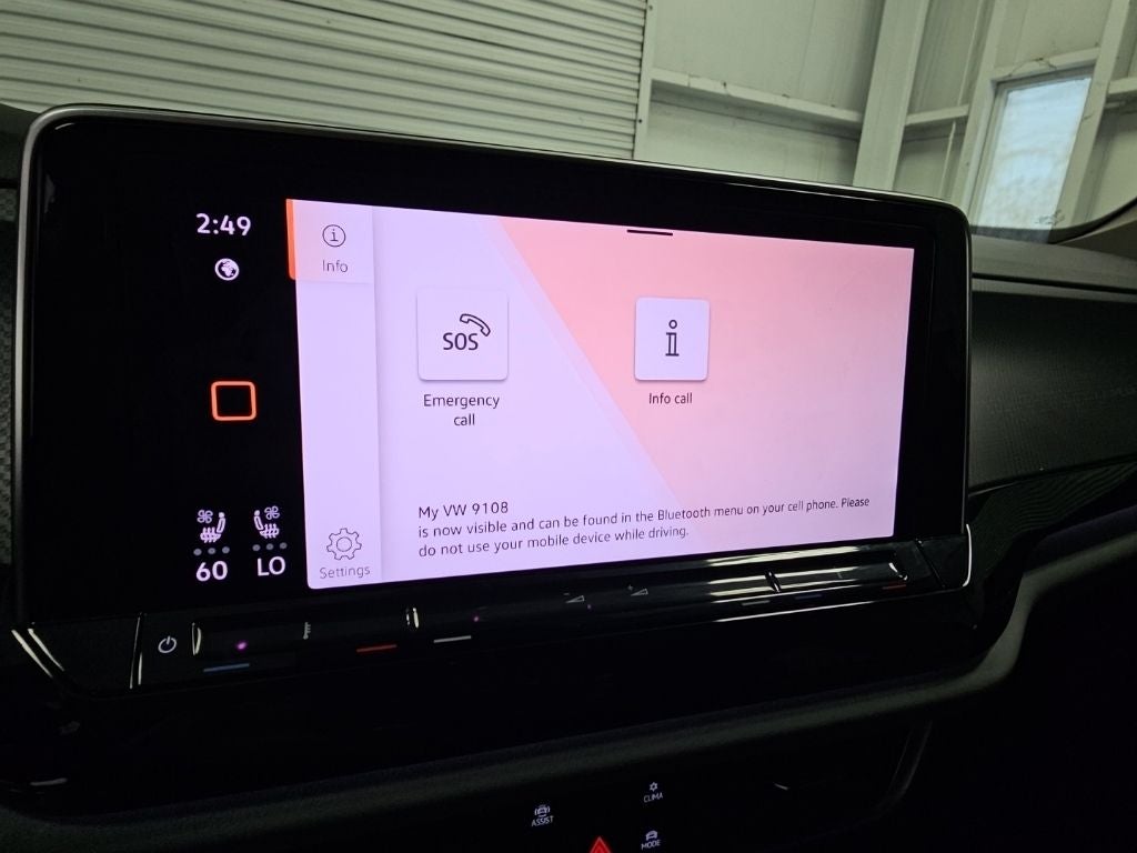 2024 Volkswagen Atlas 2.0T Peak Edition SEL