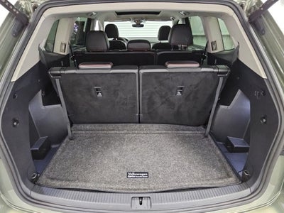 2024 Volkswagen Atlas 2.0T Peak Edition SEL