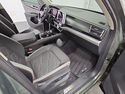 2024 Volkswagen Atlas 2.0T Peak Edition SEL