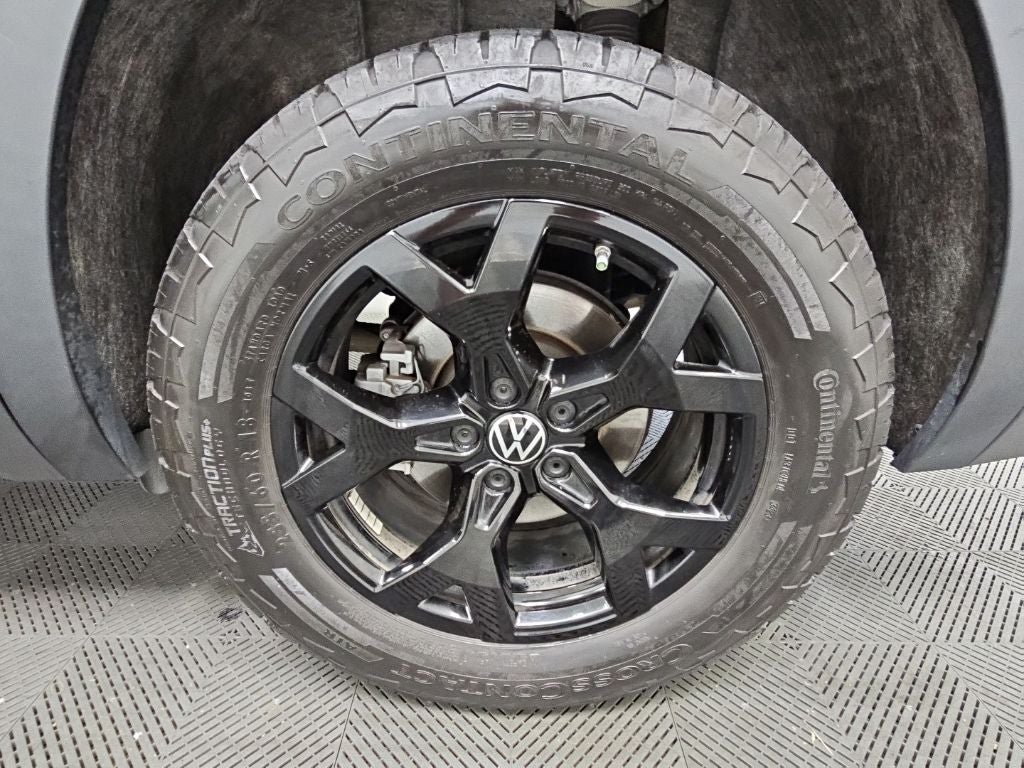 2024 Volkswagen Atlas 2.0T Peak Edition SEL