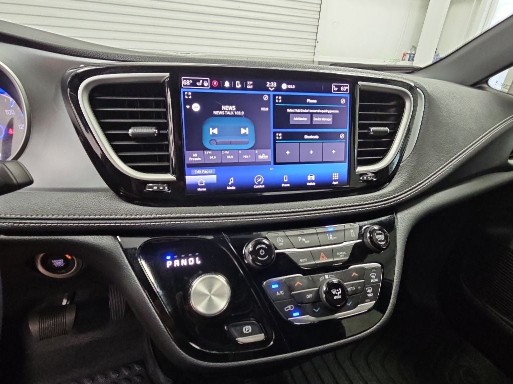 2024 Chrysler Pacifica Touring L S APPEARANCE PKG
