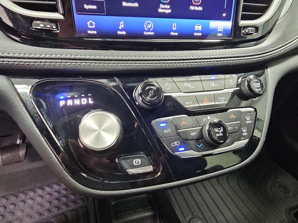 2024 Chrysler Pacifica Touring L S APPEARANCE PKG