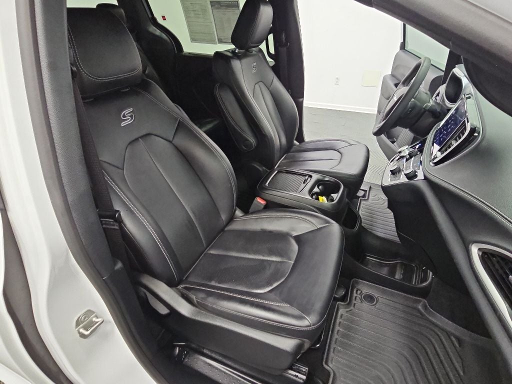 2024 Chrysler Pacifica Touring L S APPEARANCE PKG