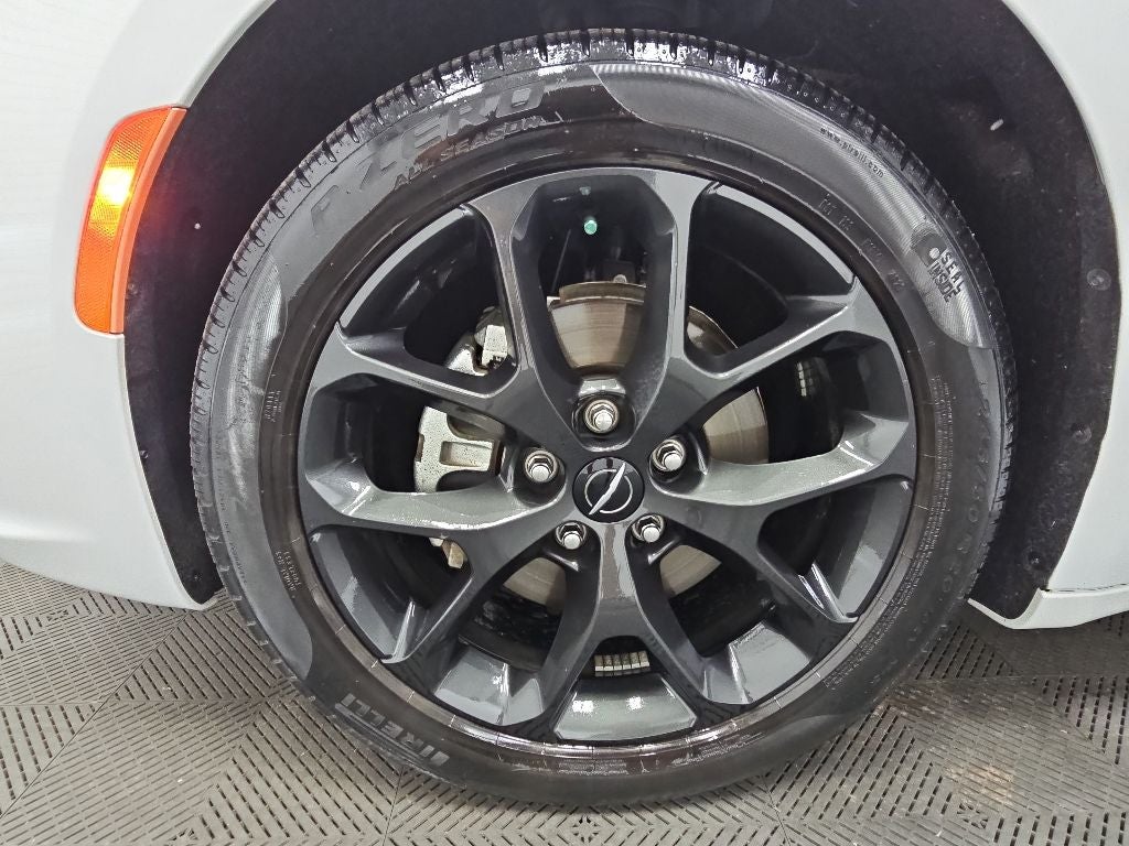 2024 Chrysler Pacifica Touring L S APPEARANCE PKG