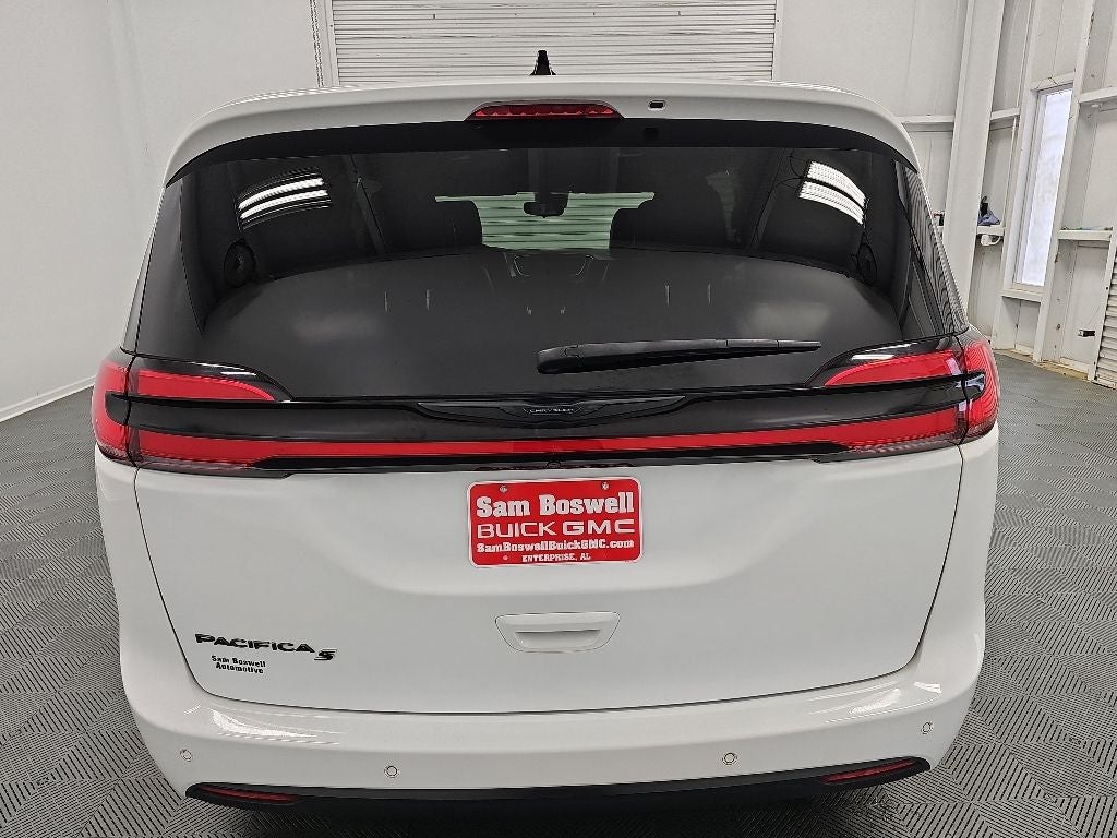2024 Chrysler Pacifica Touring L S APPEARANCE PKG