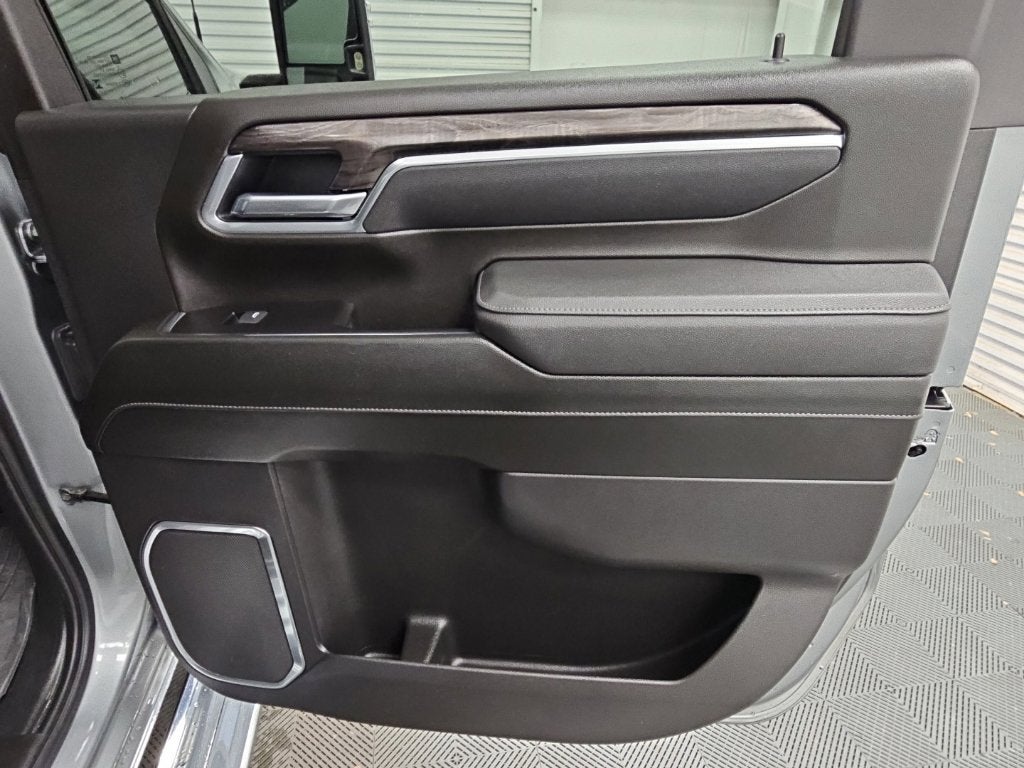 2025 Chevrolet Silverado 2500HD LTZ