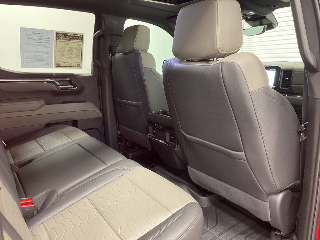 2025 Chevrolet Silverado 1500 ZR2