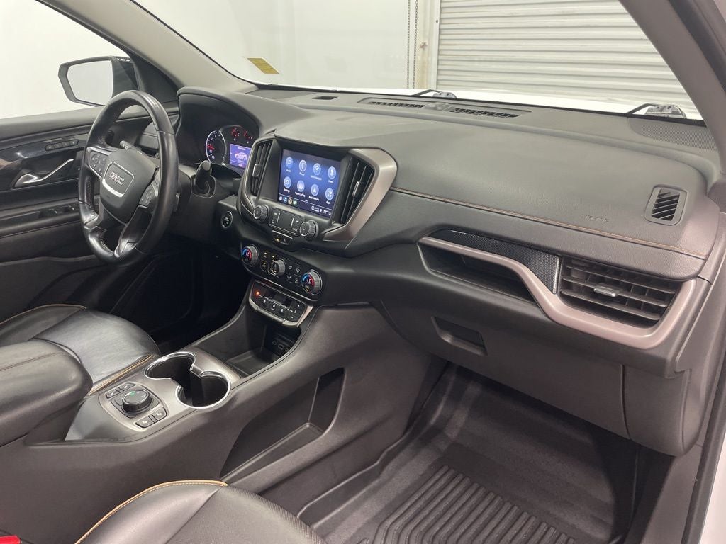2022 GMC Terrain AT4