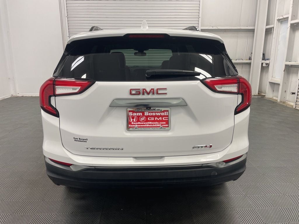 2022 GMC Terrain AT4