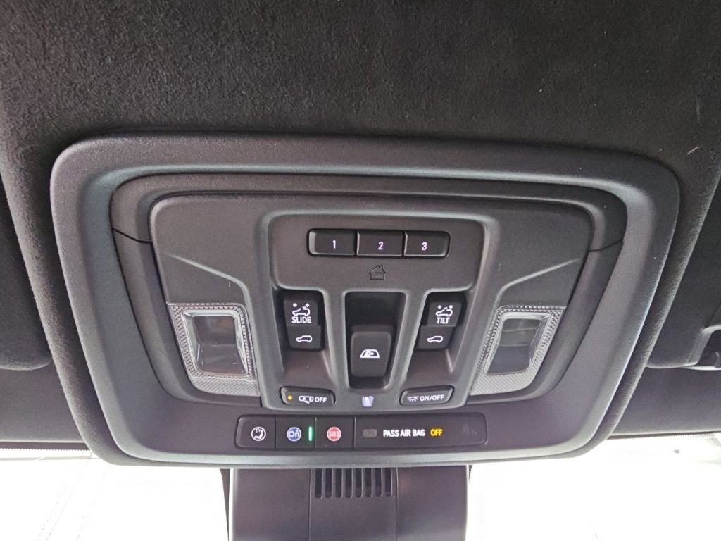 2025 GMC Sierra 1500 AT4X