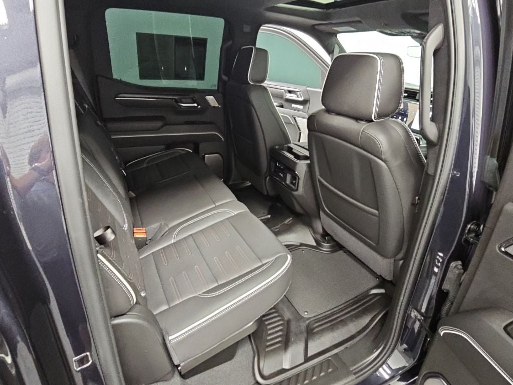 2025 GMC Sierra 1500 AT4X
