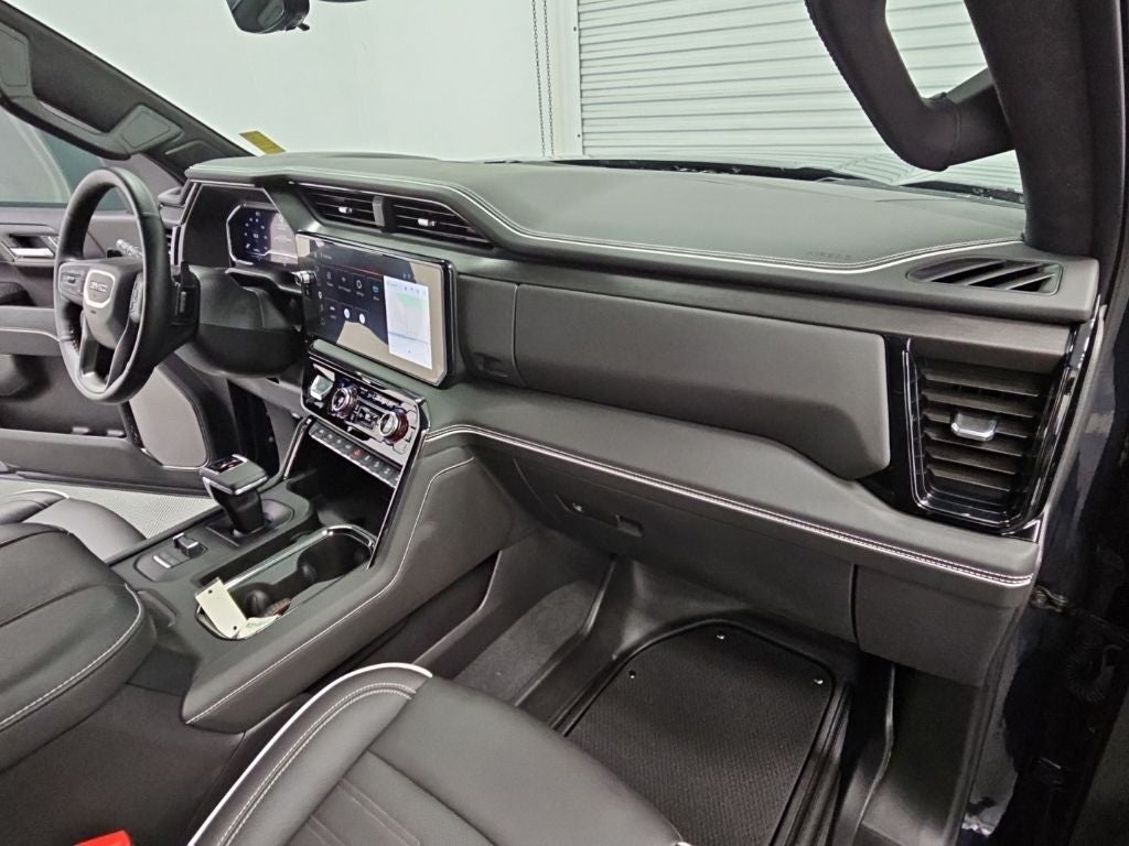 2025 GMC Sierra 1500 AT4X
