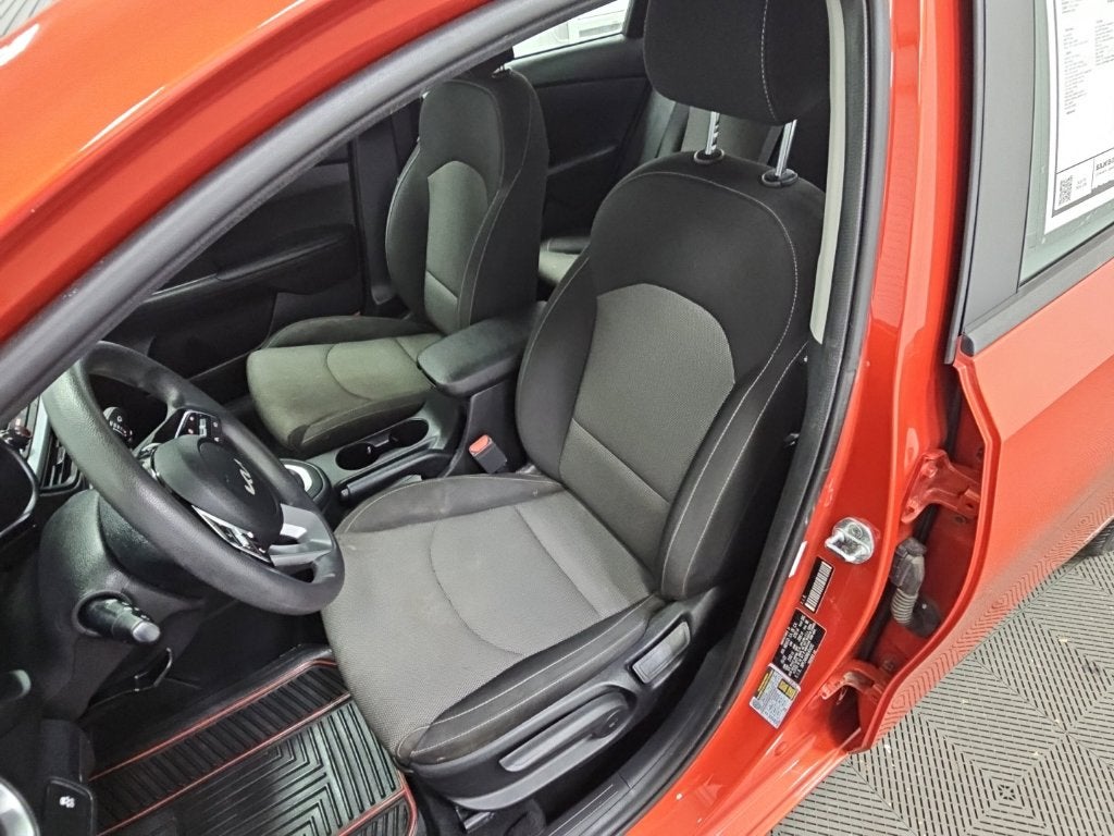 2022 Kia Forte LXS