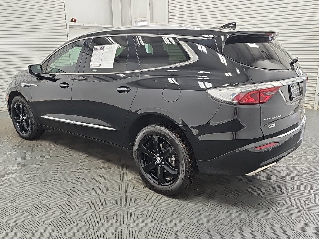 2024 Buick Enclave Essence