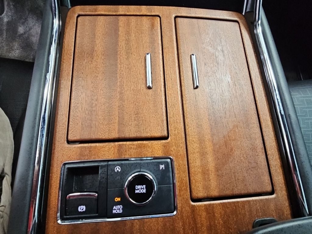 2022 Lincoln Navigator Black Label