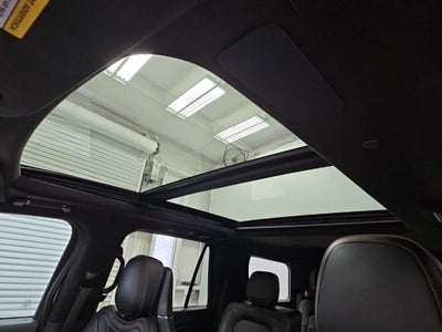 2022 Lincoln Navigator Black Label