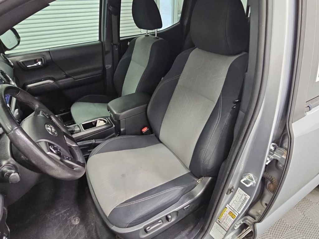 2021 Toyota Tacoma TRD Off-Road V6