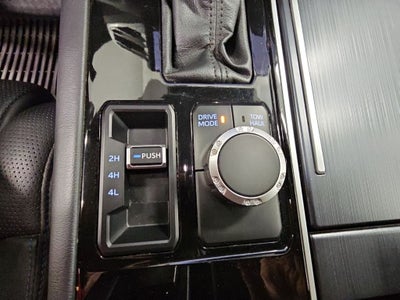 2023 Toyota Tundra Hybrid Platinum