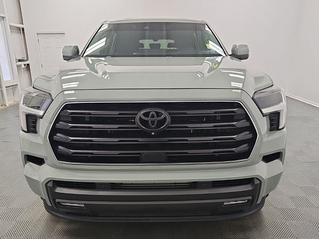 2023 Toyota Sequoia SR5