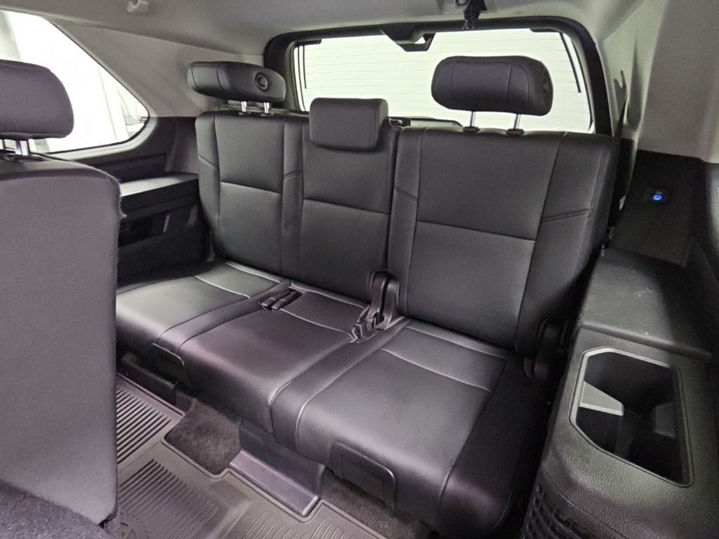 2023 Toyota Sequoia SR5