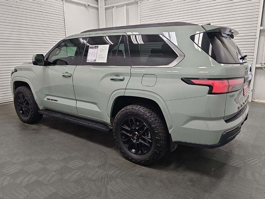 2023 Toyota Sequoia SR5